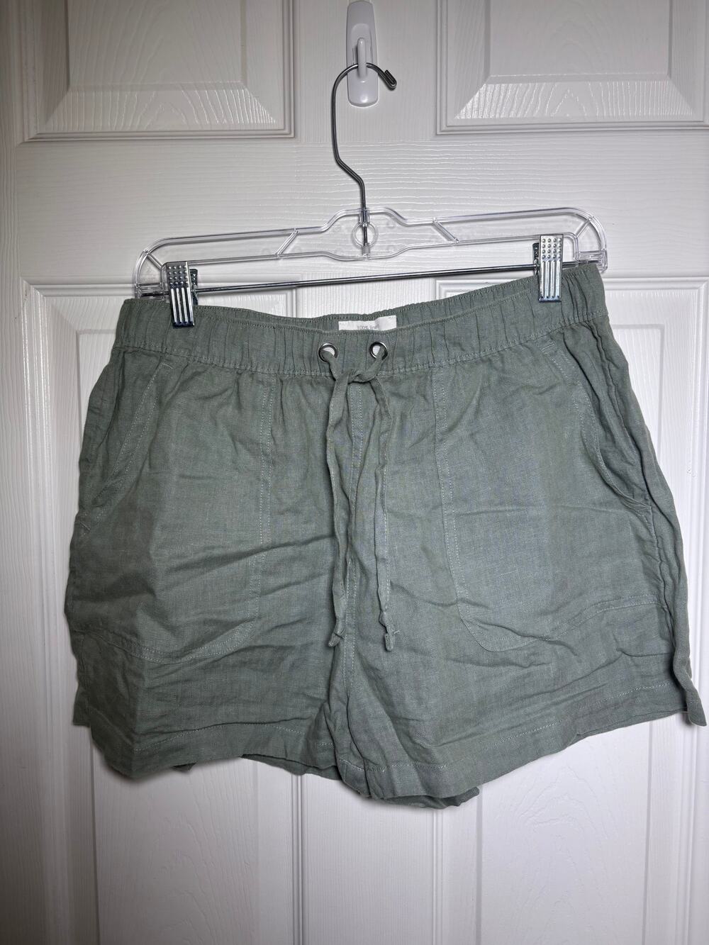 C&C California Sage Green  100% Linen Drawstring Pull on Casual Shorts Wmns Sz M
